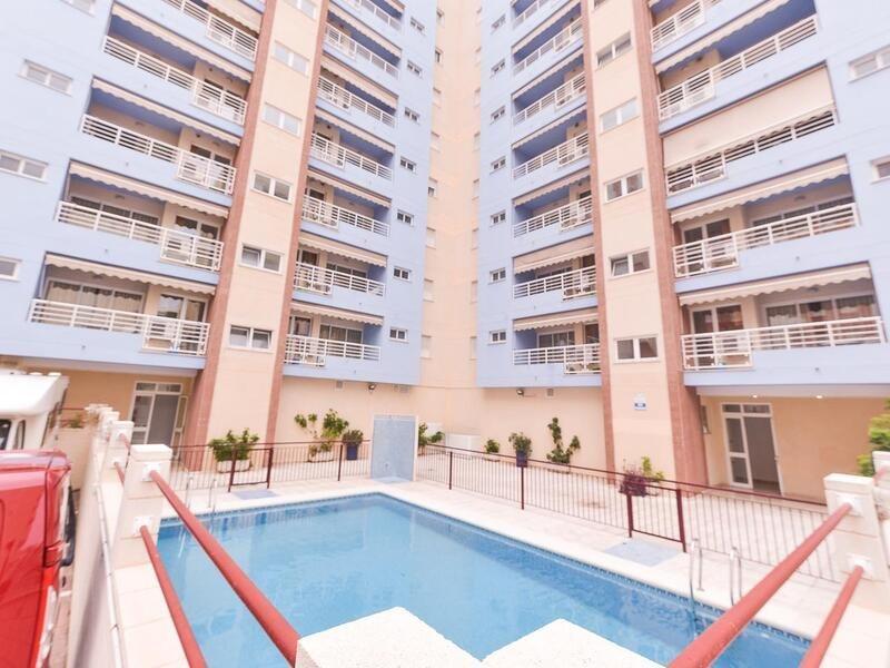 Apartamentos Marblau Peredamar-Julio Y Agosto Solo Familias Gandía Dış mekan fotoğraf