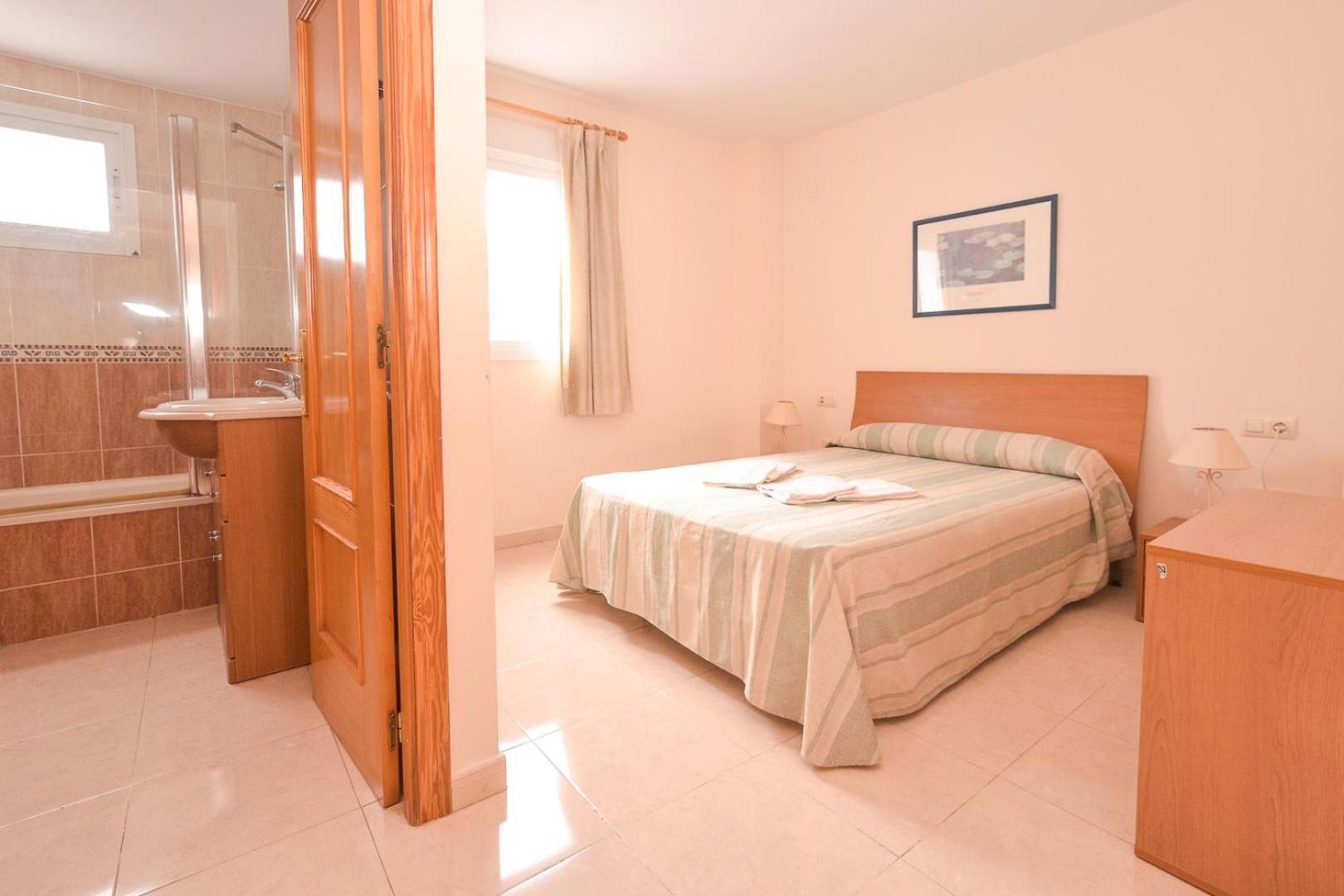 Apartamentos Marblau Peredamar-Julio Y Agosto Solo Familias Gandía Dış mekan fotoğraf