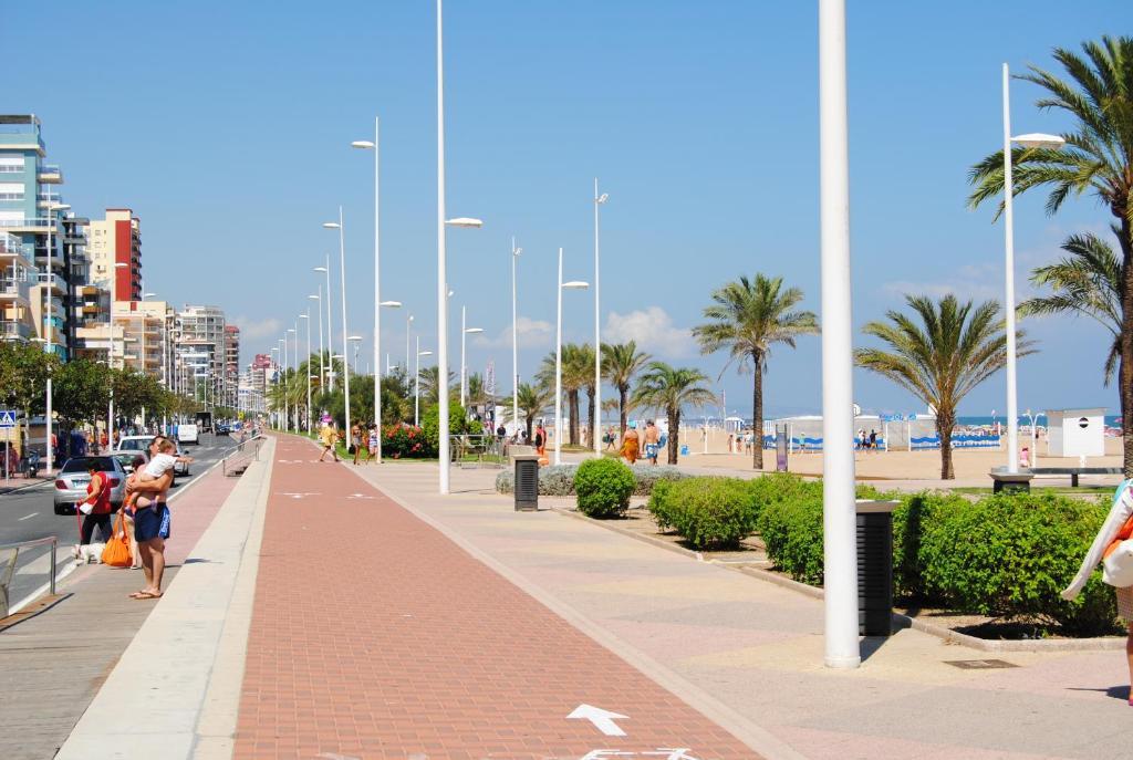 Apartamentos Marblau Peredamar-Julio Y Agosto Solo Familias Gandía Dış mekan fotoğraf