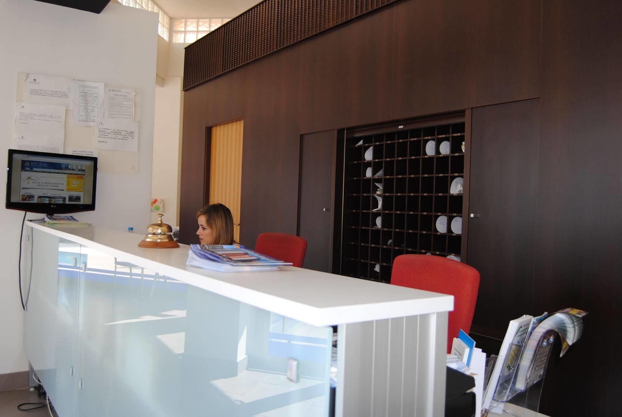 Apartamentos Marblau Peredamar-Julio Y Agosto Solo Familias Gandía Dış mekan fotoğraf